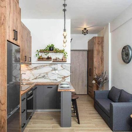Flat In Athens Next To Metro St! 아파트 외부 사진