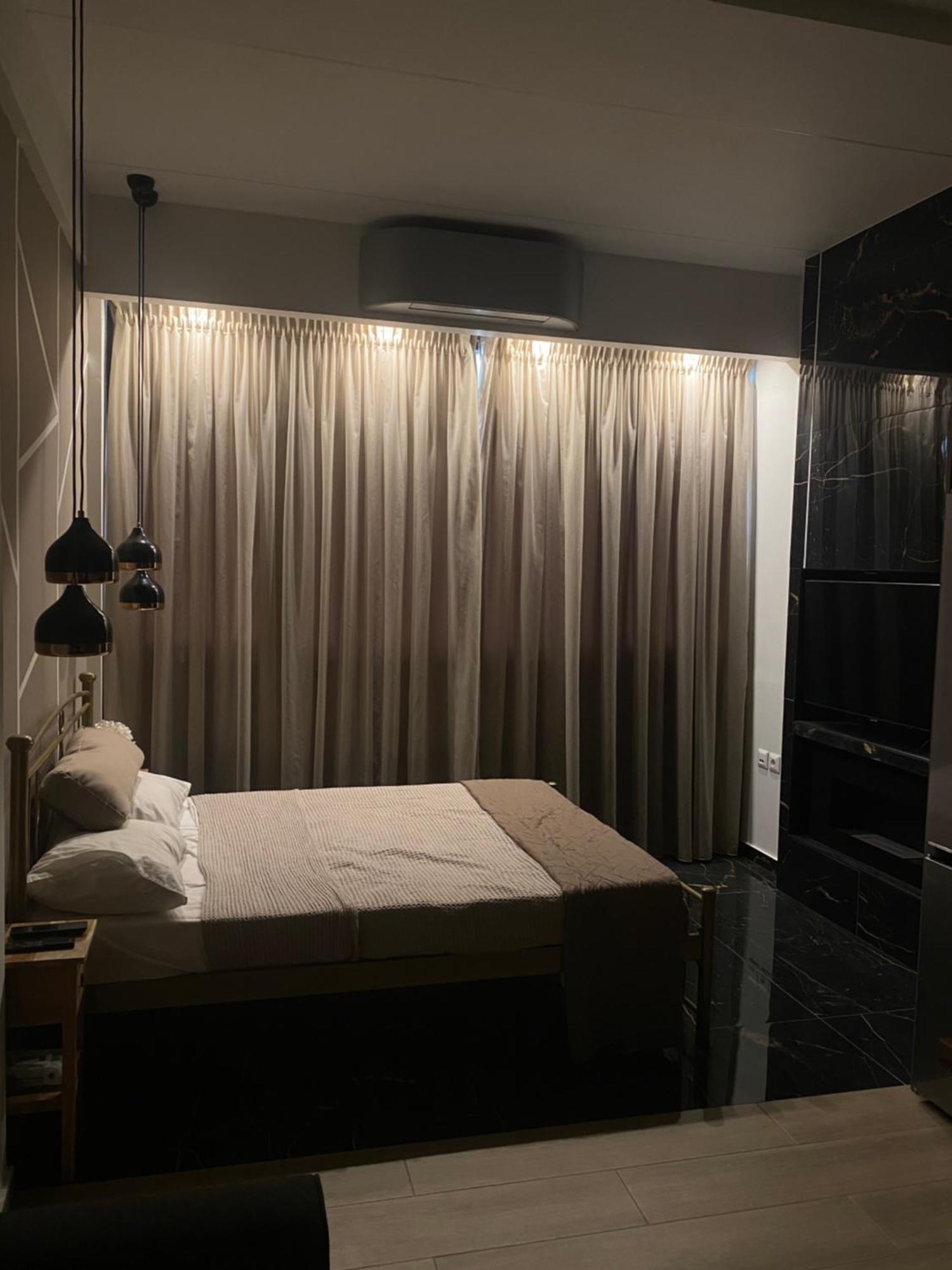 Flat In Athens Next To Metro St! 아파트 외부 사진